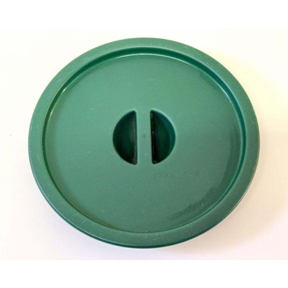 Tupperware Green Round Plastic Lid w/ Center Handle 7 in Diameter Reusable